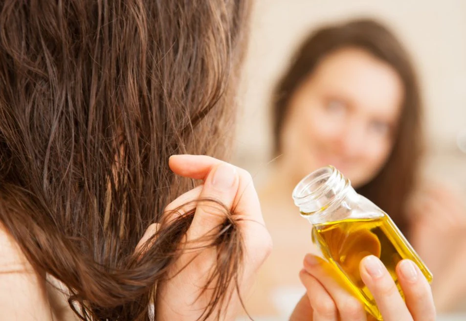 Beneficios del aceite de jojoba en el cabello